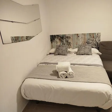 Estudio Serrano Apartment